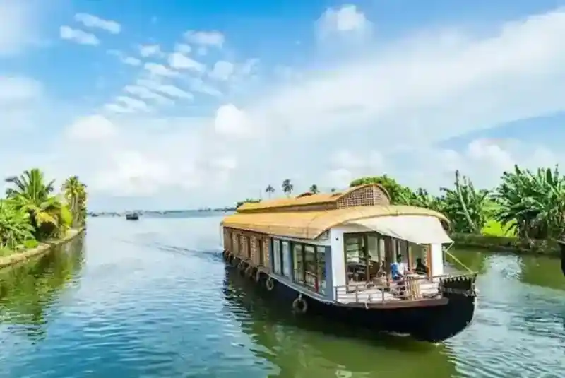 Best Of Kerala With Houseboat Stay