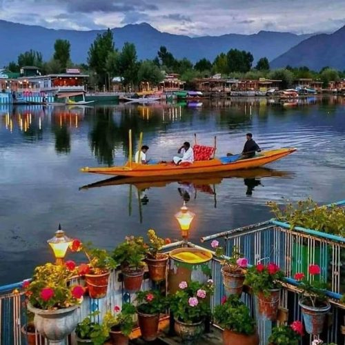 Jammu & Kashmir Tour Packages